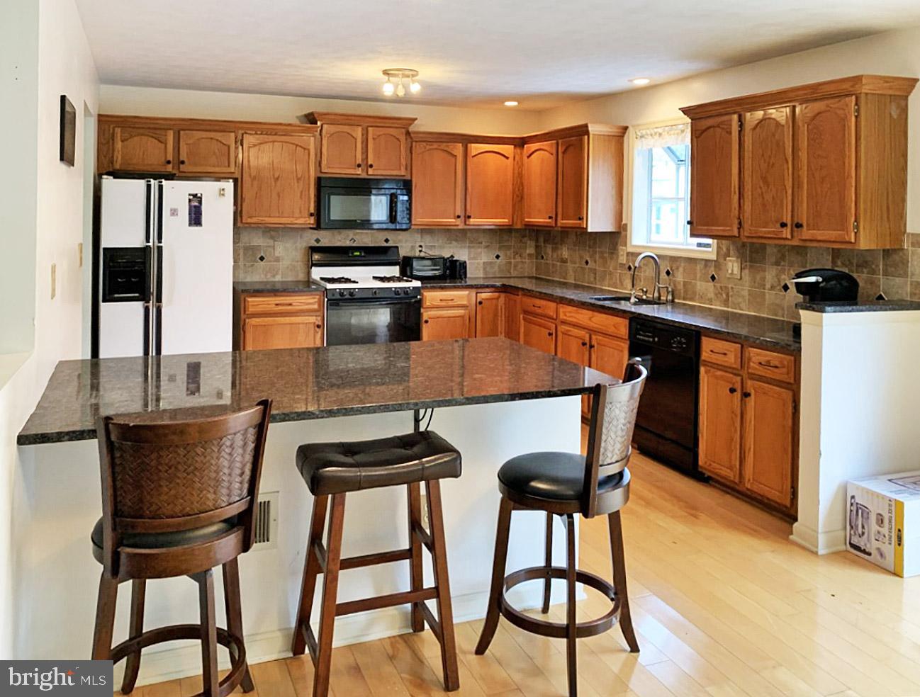 3846 Dakota Road Hampstead, MD 21074 - Photo 7 of 20 Updated Kitchen has Granite Countertops
