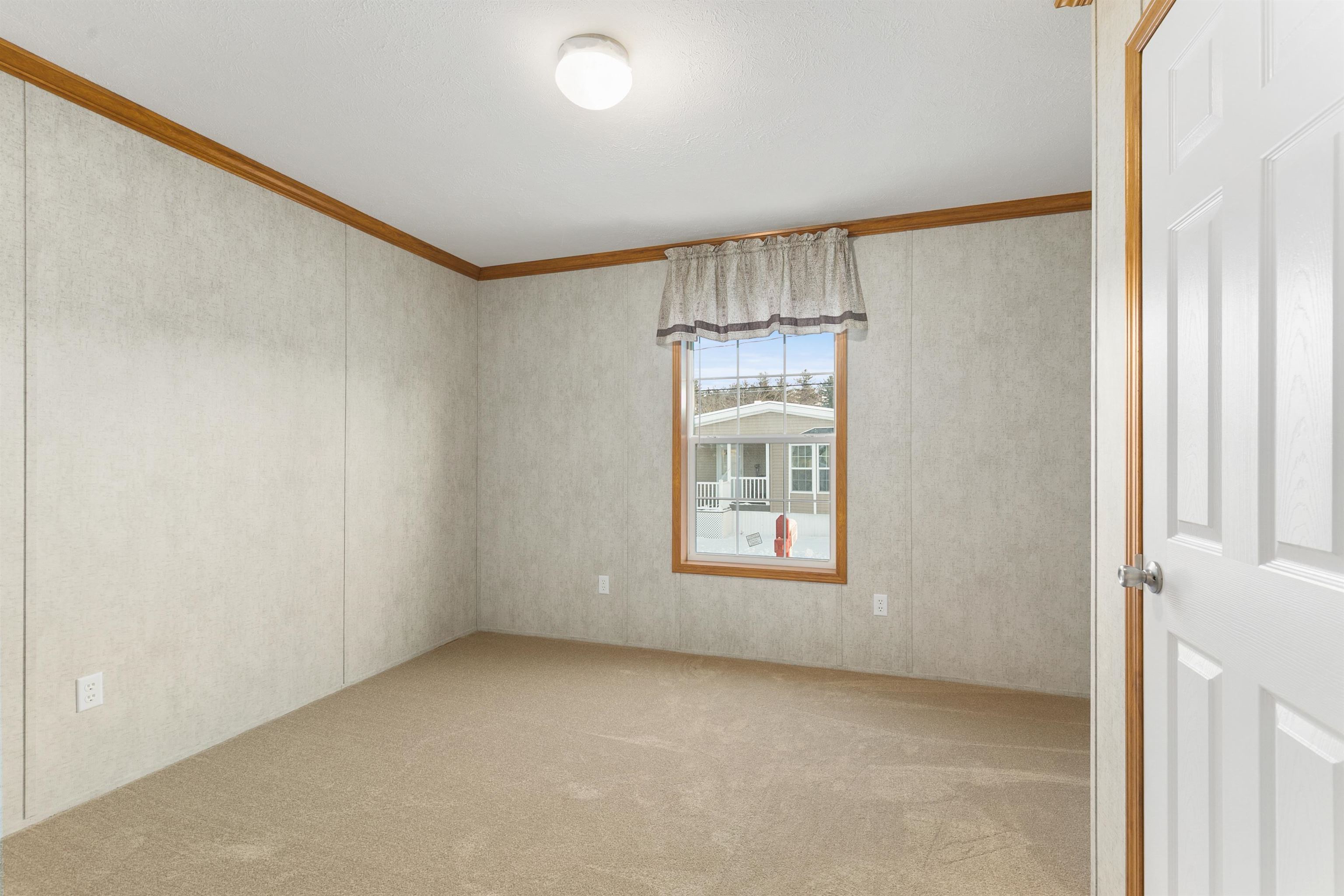 31 Bell Drive Salem, NH 03079 - Photo 24 of 26