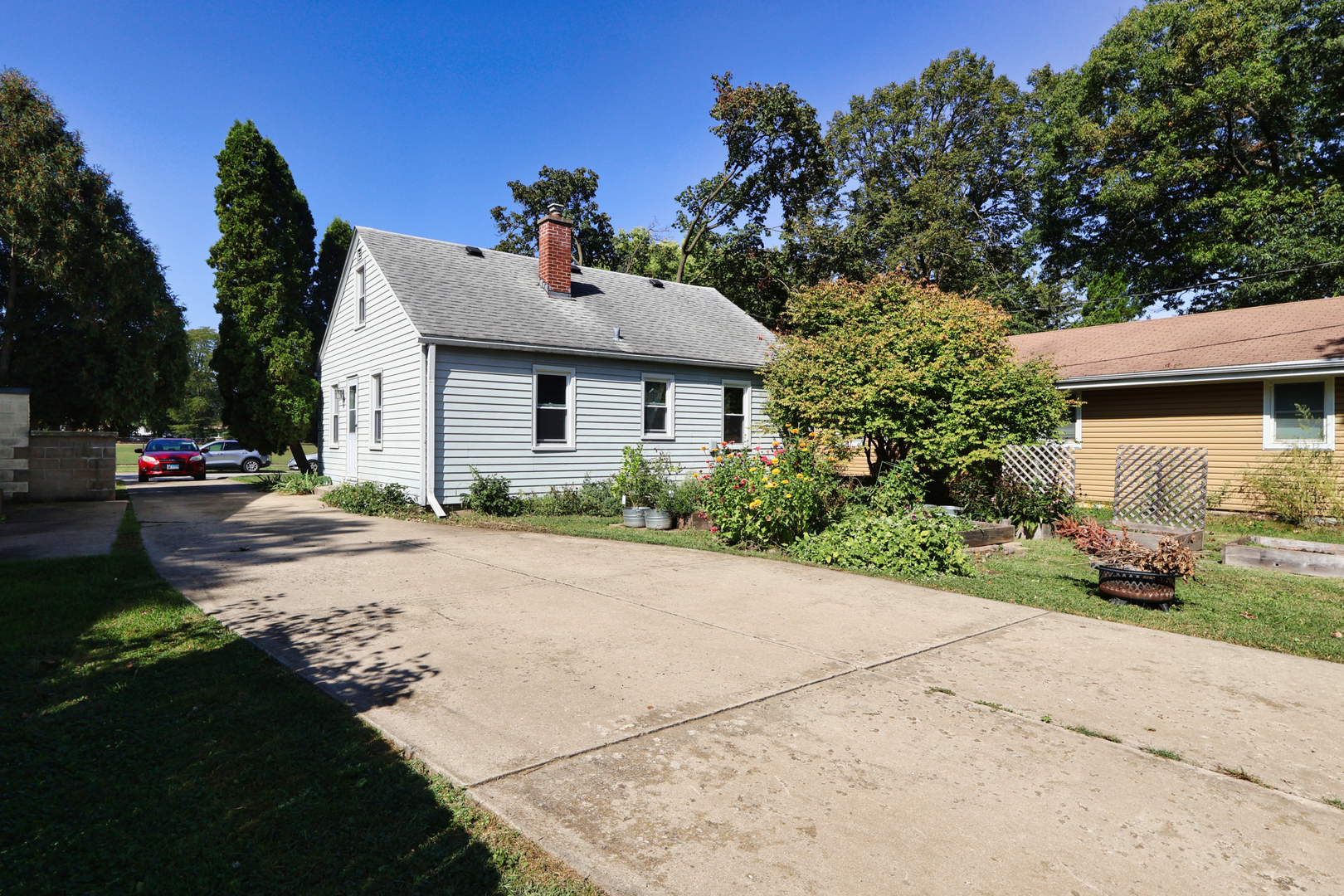 176 South Randall Road Aurora, IL 60506 - Photo 14 of 45 Gallery Image 14
