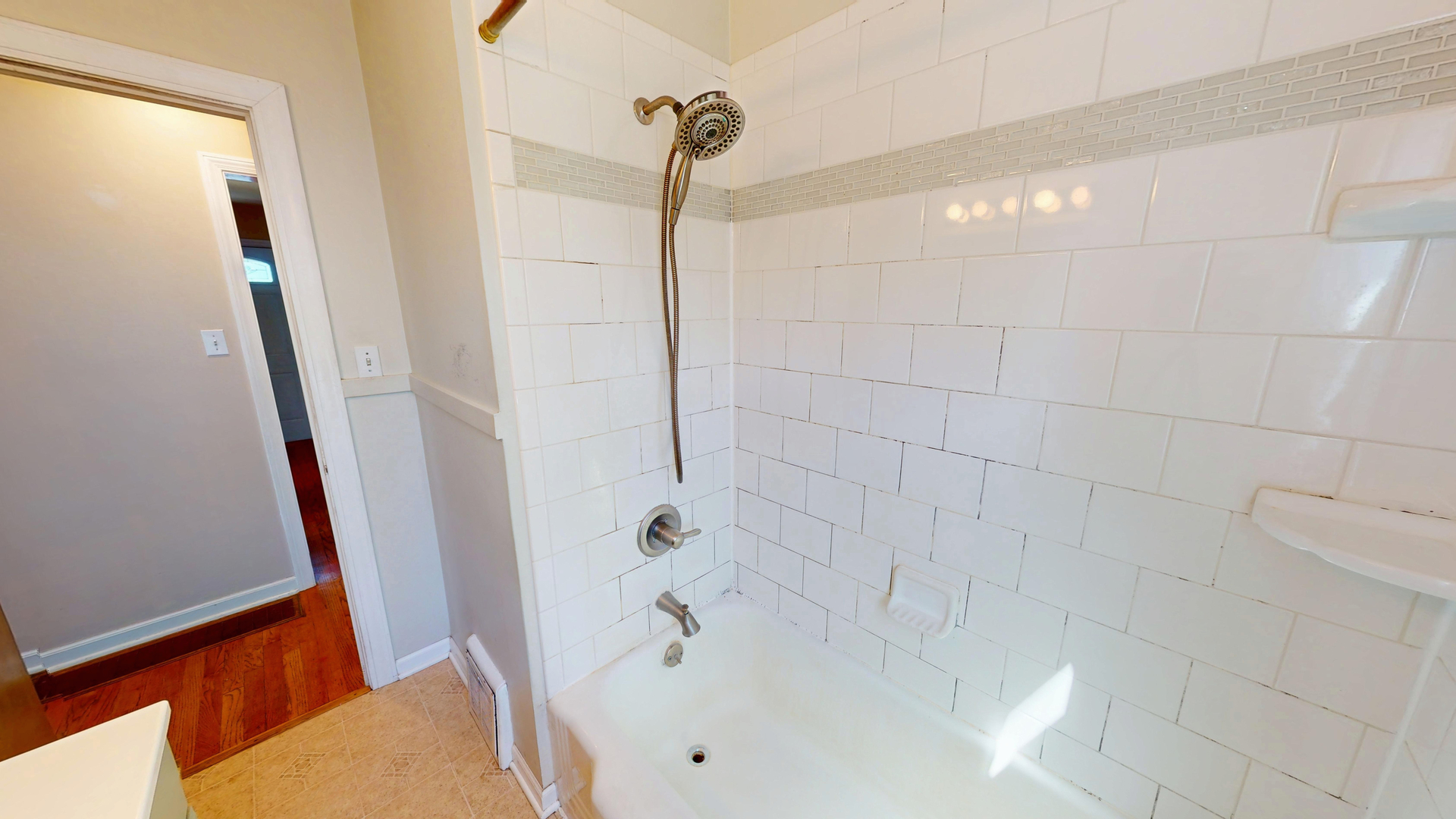 176 South Randall Road Aurora, IL 60506 - Photo 27 of 45 Gallery Image 27