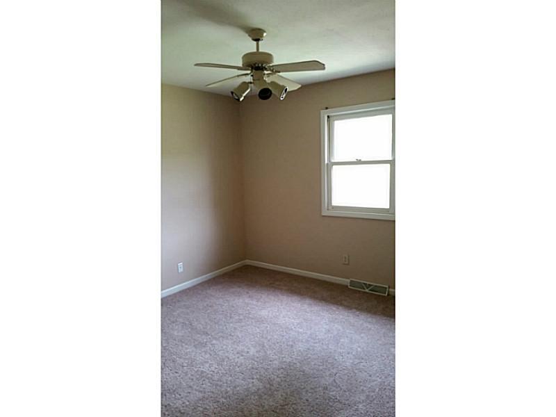 518 Valley Way Road Greenwood, IN 46142 - Photo 21 of 23 Gallery Image 21