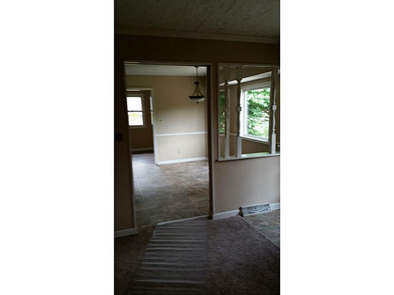 518 Valley Way Road Greenwood, IN 46142 - Photo 7 of 23 Gallery Image 7