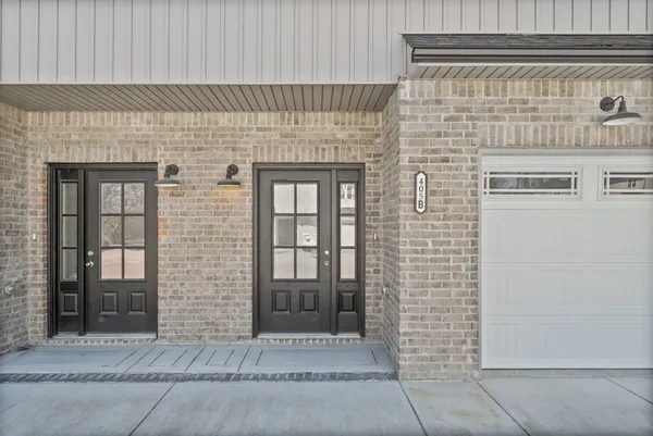 $1,295 | 405 Shelby Street, Unit A, Clarksville, TN 37042