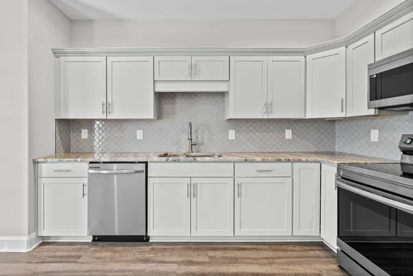 $1,295 | 405 Shelby Street, Unit A, Clarksville, TN 37042