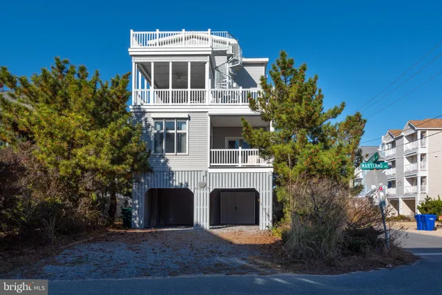 $3,500,000 | 40209 Maryland Avenue, Fenwick Island, DE 19944