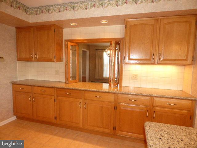 599 N Road York, PA 17403 - Photo 11 of 27