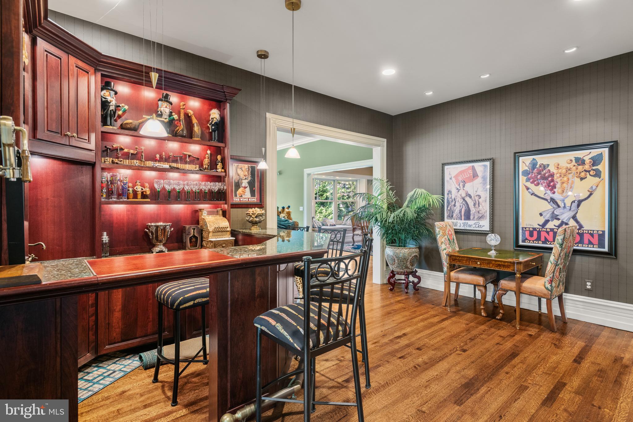 312 South Waterloo Road Devon, PA 19333 - Photo 12 of 70 Bar area