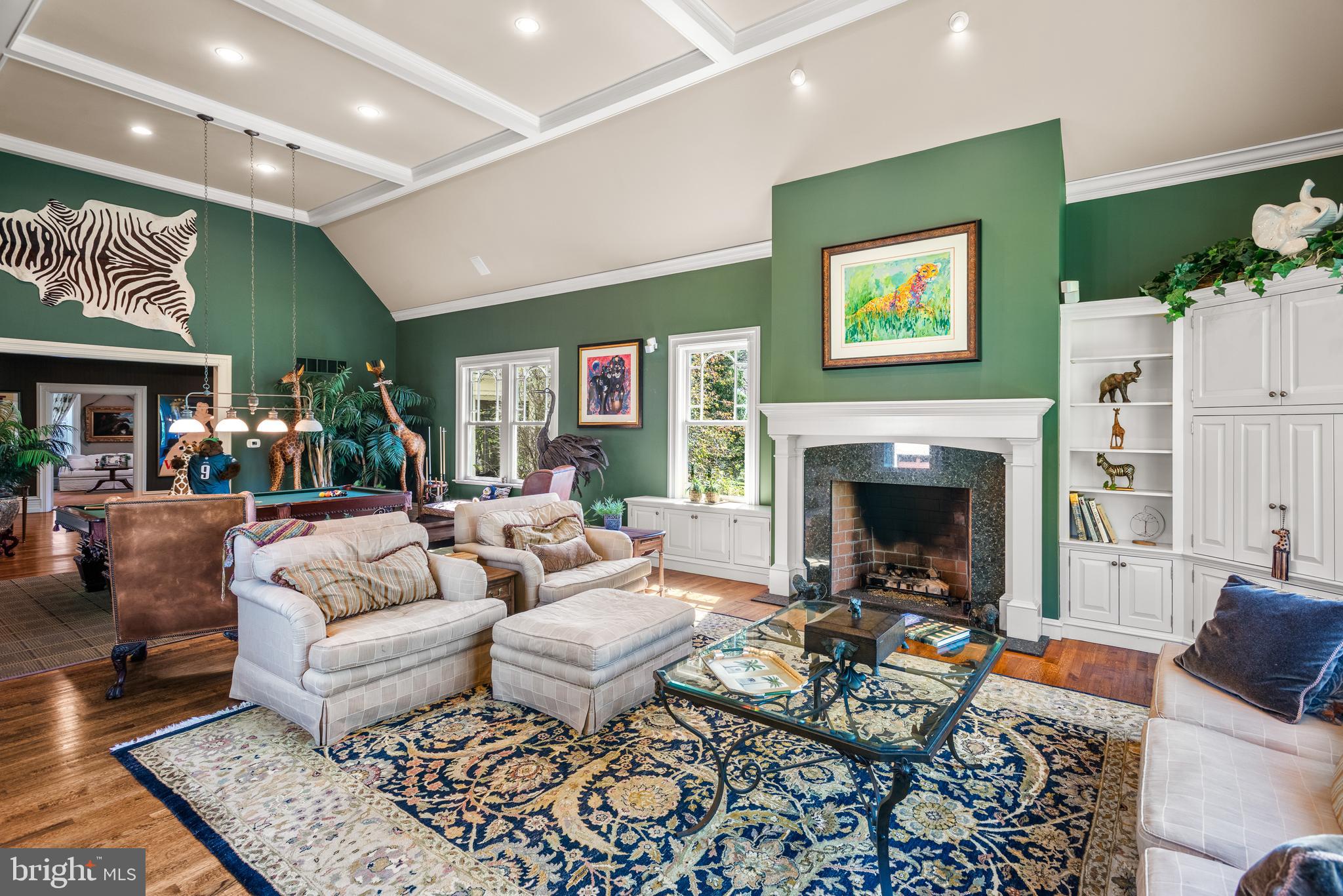 312 South Waterloo Road Devon, PA 19333 - Photo 18 of 70 Vaulted ceiling