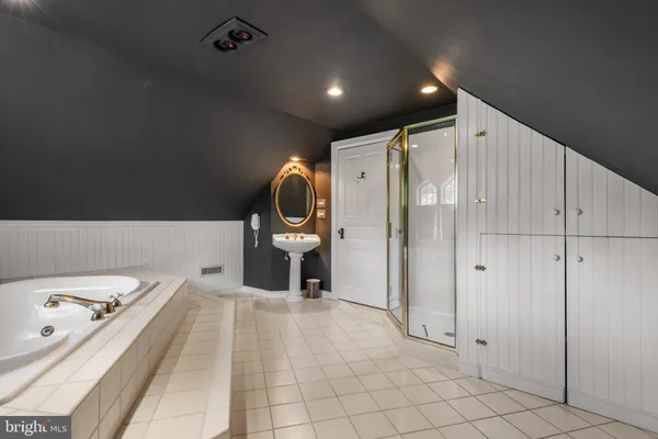 $2,750,000 | 312 South Waterloo Road, Devon, PA 19333