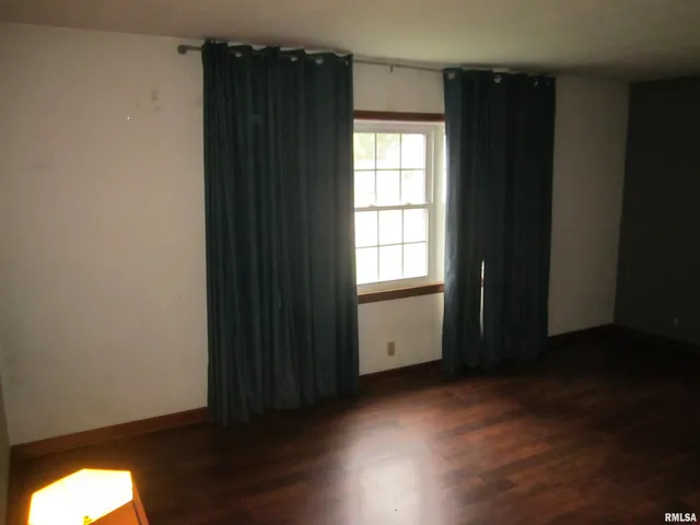 $52,900 | 113 North 1st Street, Easton, IL 62633