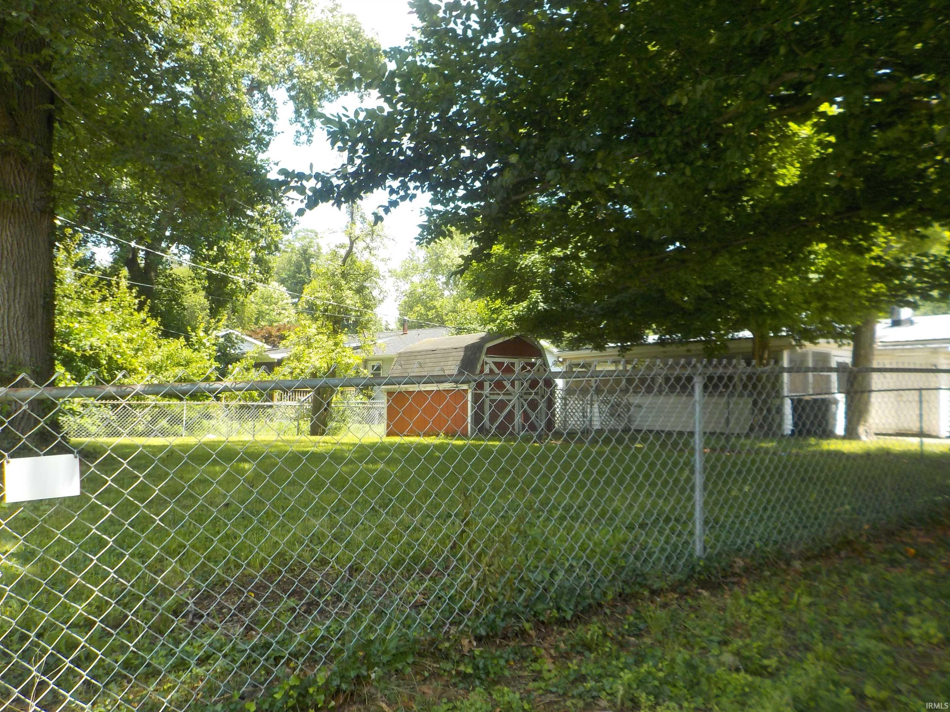 101 East Ridgeview Drive Bloomington, IN 47401 - Photo 9 of 49