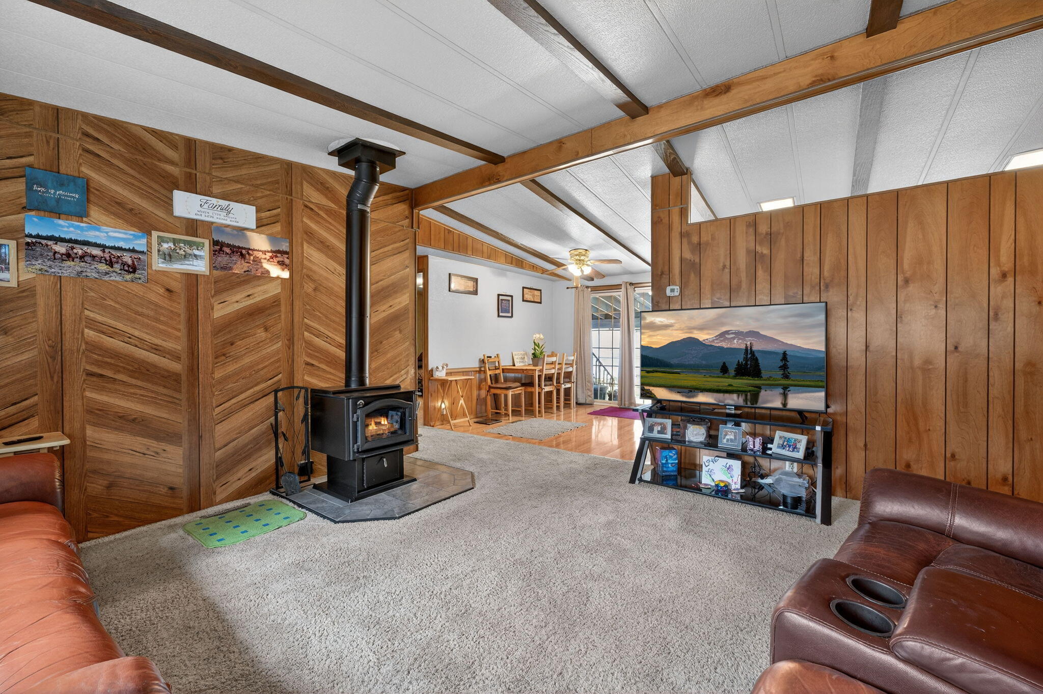 16274 Dyke Road La Pine, OR 97739 - Photo 2 of 20 a living room with furniture and a flat screen tv