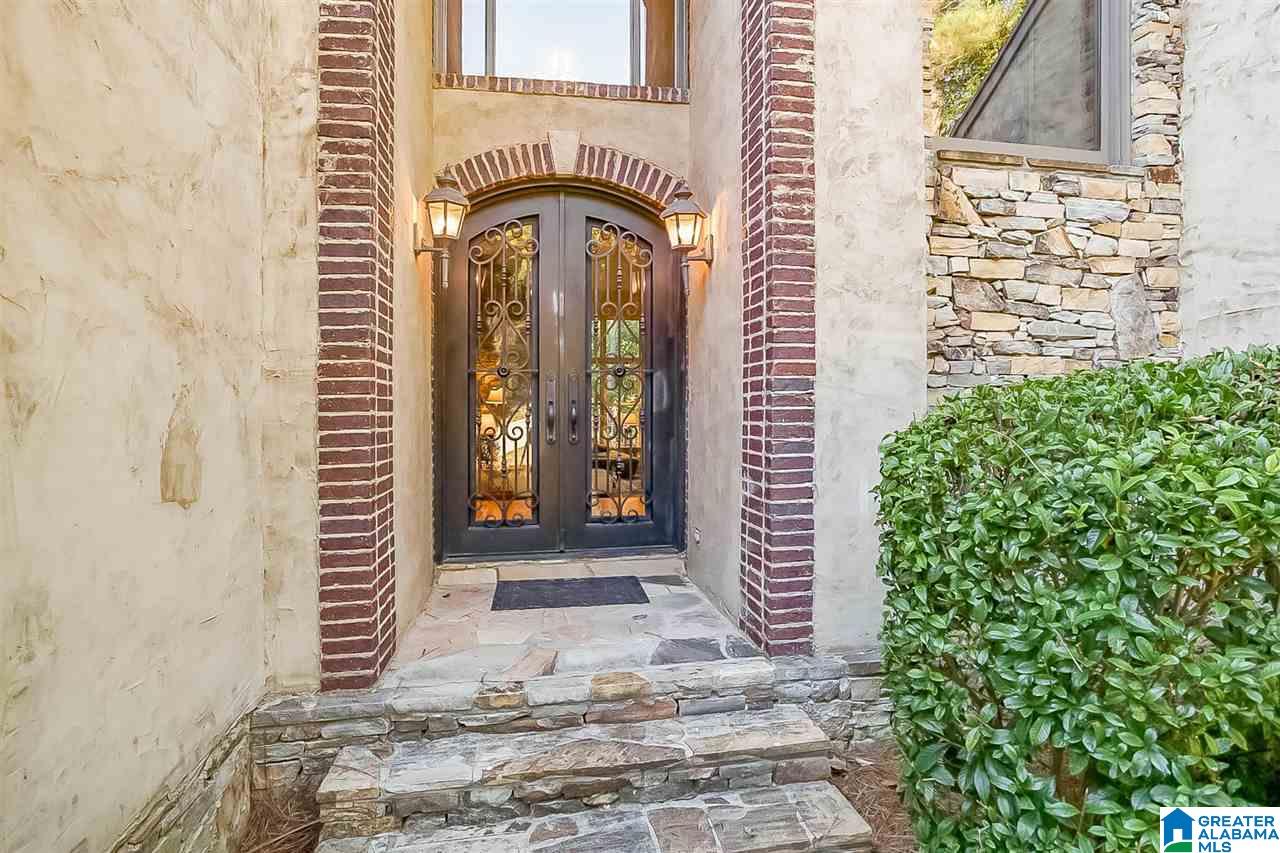 1073 Oak Tree Road Birmingham, AL 35244 - Photo 2 of 47