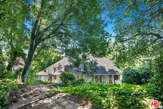 $10,990 | 1231 Club View Drive, Los Angeles, CA 90024