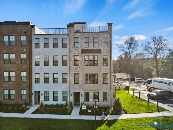 $465,835 | 3614 Daisy Field Walk, Unit B, Henrico, VA 23233