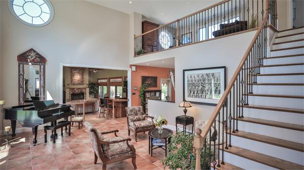 42 Bennett Hill Road Rowley, MA 01969 - Photo 2 of 30 Gallery Image 2