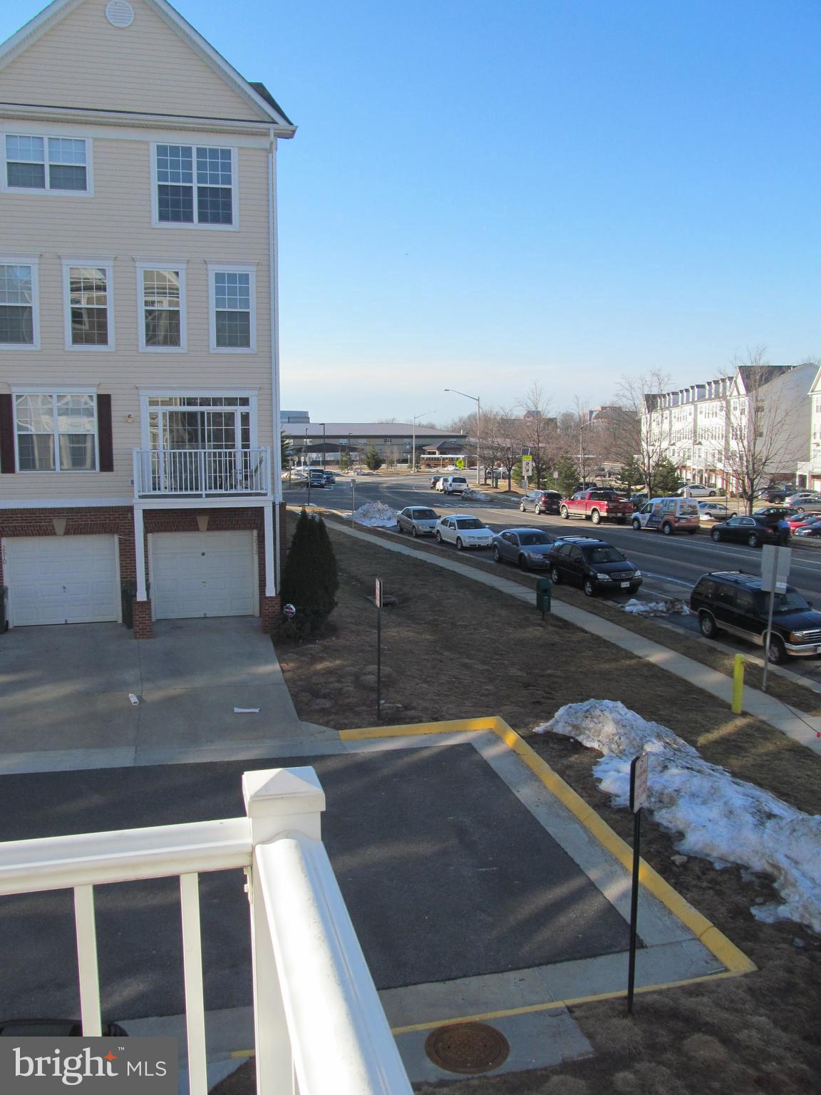 2511 Pascal Place Herndon, VA 20171 - Photo 27 of 30