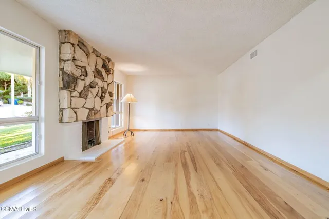 $1,349,000 | 2085 Rayshire Street, Thousand Oaks, CA 91362