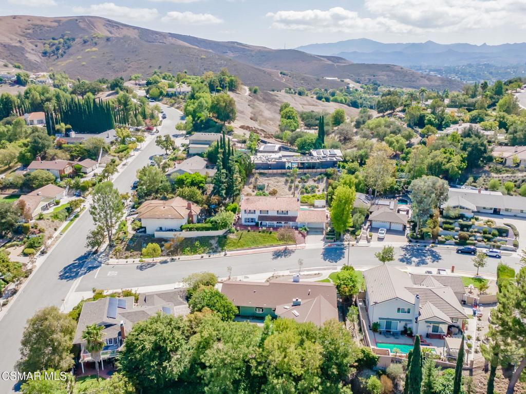 2085 Rayshire Street Thousand Oaks, CA 91362 - Photo 47 of 49 an aerial view of a houses and an outdoor space