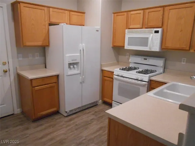 $2,150 | 703 Respectful Ridge Avenue, Henderson, NV 89012