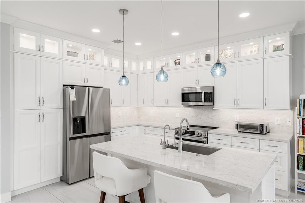 4659 Southeast Manatee Terrace Stuart, FL 34997 - Photo 15 of 56