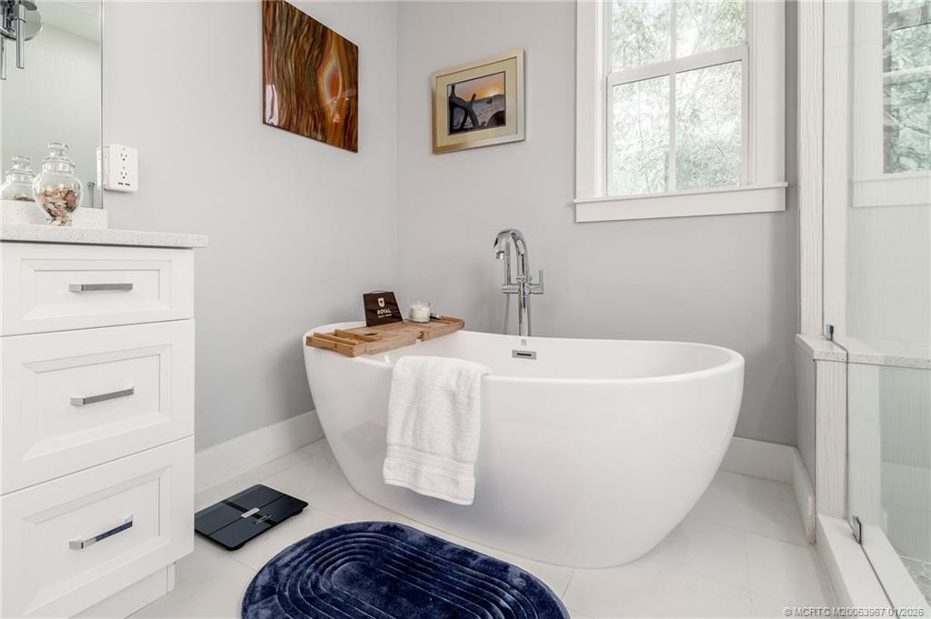 4659 Southeast Manatee Terrace Stuart, FL 34997 - Photo 24 of 56