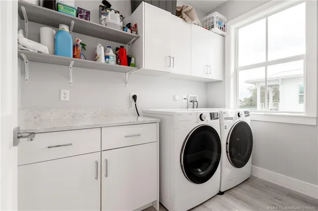 $1,380,000 | 4659 Southeast Manatee Terrace, Stuart, FL 34997