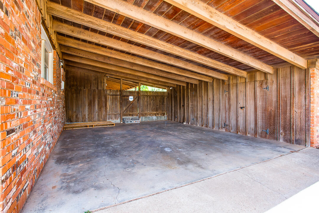 4402 28th Street Lubbock, TX 79410 - Photo 17 of 18 a view of outdoor space