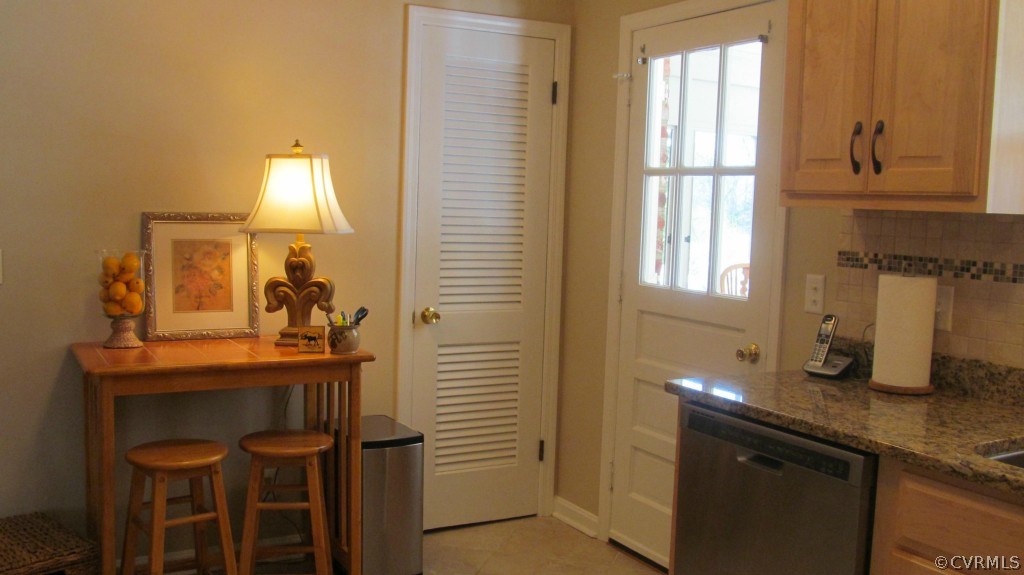 501 Whitaker Road North Chesterfield, VA 23235 - Photo 3 of 19 Gallery Image 3