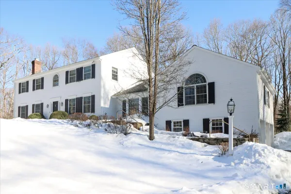 $1,475,000 | 17 Tall Oaks Road, Wilton, CT 06897