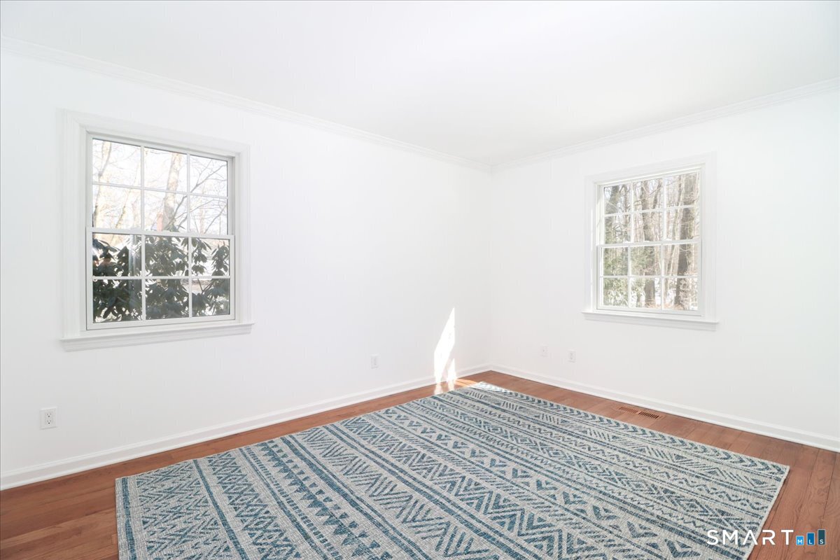 17 Tall Oaks Road Wilton, CT 06897 - Photo 24 of 48