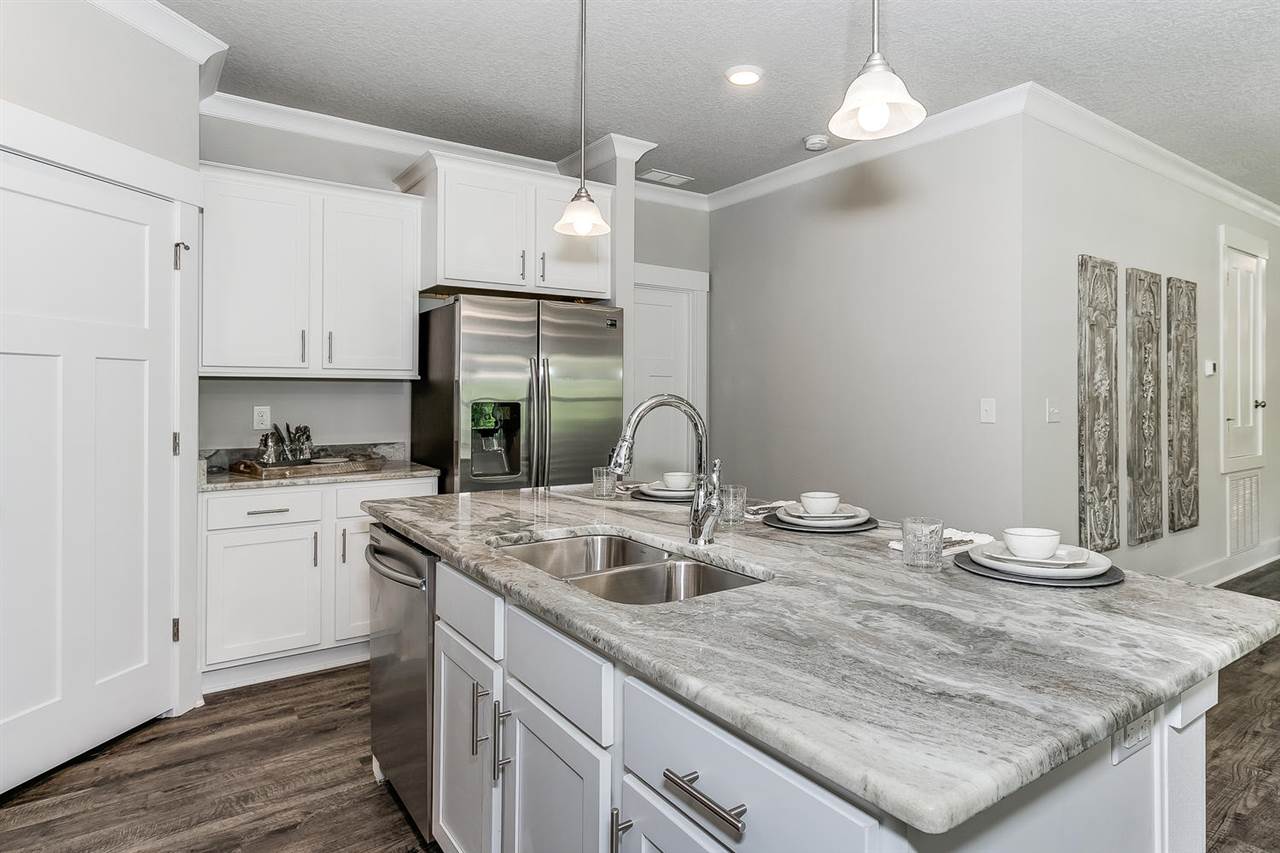 16561 Prado Loop Loxley, AL 36551 - Photo 8 of 17 Large Kitchen Island