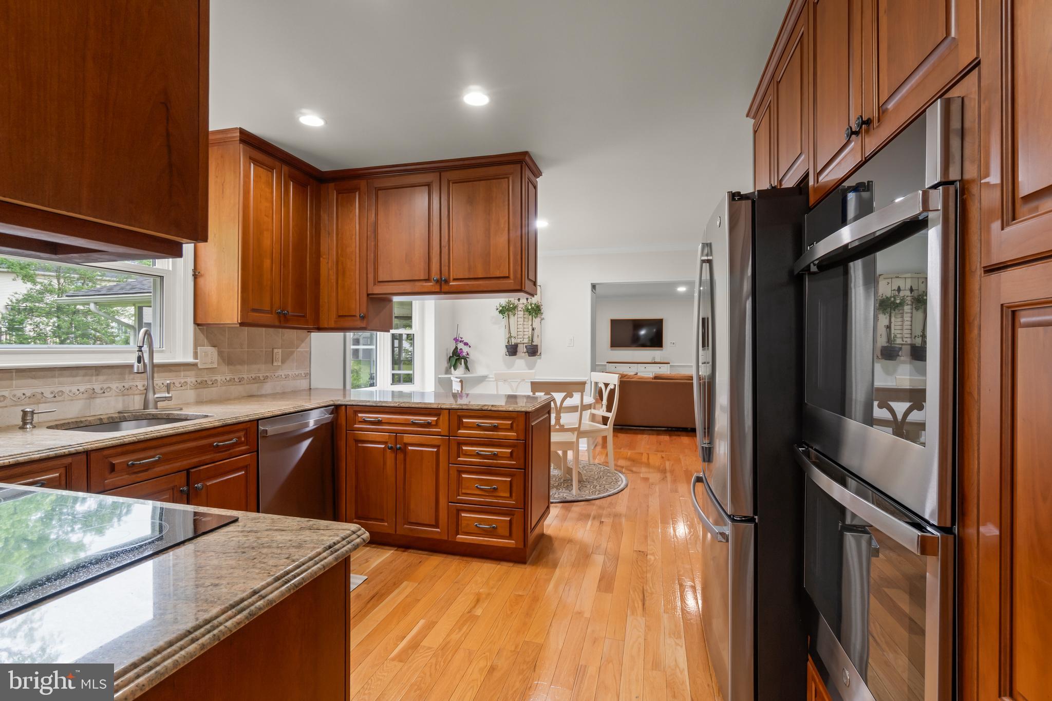 1757 Larkspur Road Cherry Hill, NJ 08003 - Photo 12 of 45 Kitchen