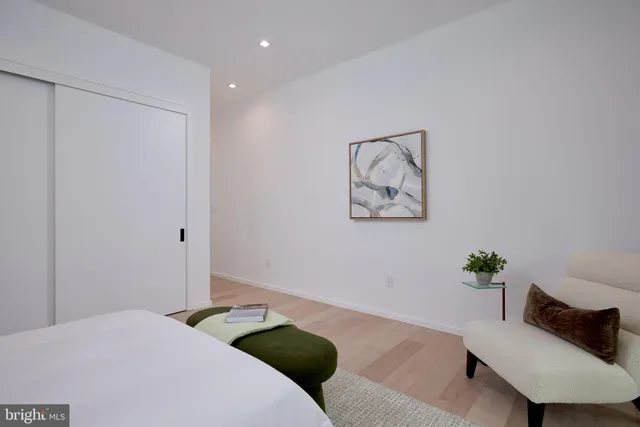 $5,750,000 | 2800 32nd Street Northwest, Washington, DC 20008