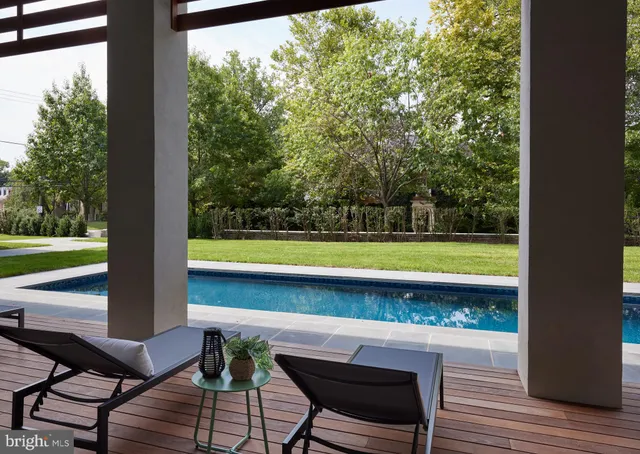 $5,750,000 | 2800 32nd Street Northwest, Washington, DC 20008