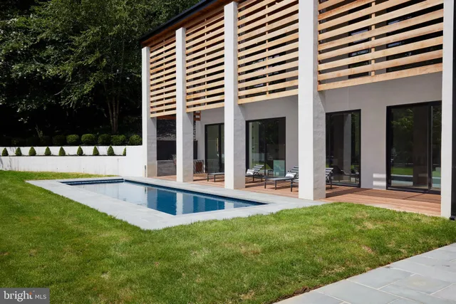 $5,750,000 | 2800 32nd Street Northwest, Washington, DC 20008