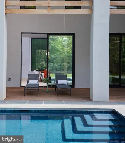 $5,750,000 | 2800 32nd Street Northwest, Washington, DC 20008