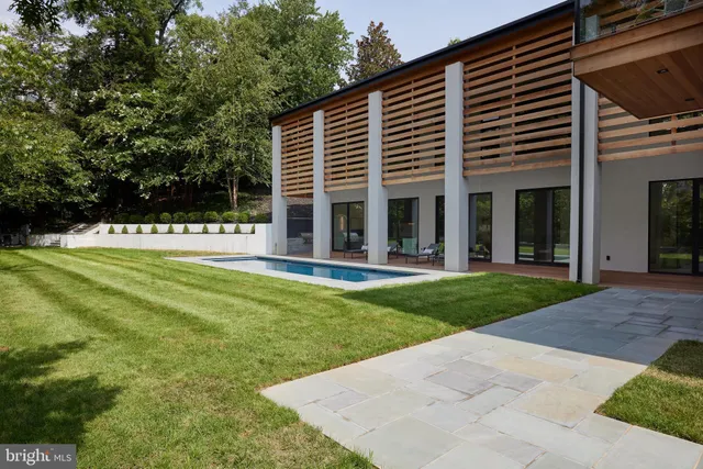 $5,750,000 | 2800 32nd Street Northwest, Washington, DC 20008