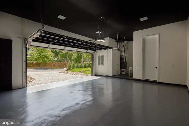 $5,750,000 | 2800 32nd Street Northwest, Washington, DC 20008