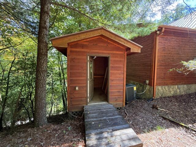 679 Mountain View Circle Blue Ridge, GA 30513 - Photo 25 of 31 IMG_5951 Medium