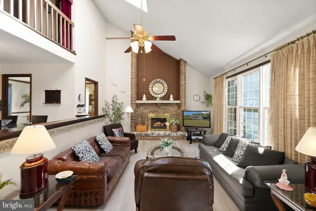 $1,200,000 | 1398 Park Lake Drive, Reston, VA 20190