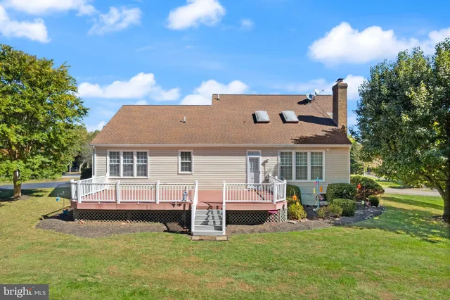 $1,200,000 | 1398 Park Lake Drive, Reston, VA 20190