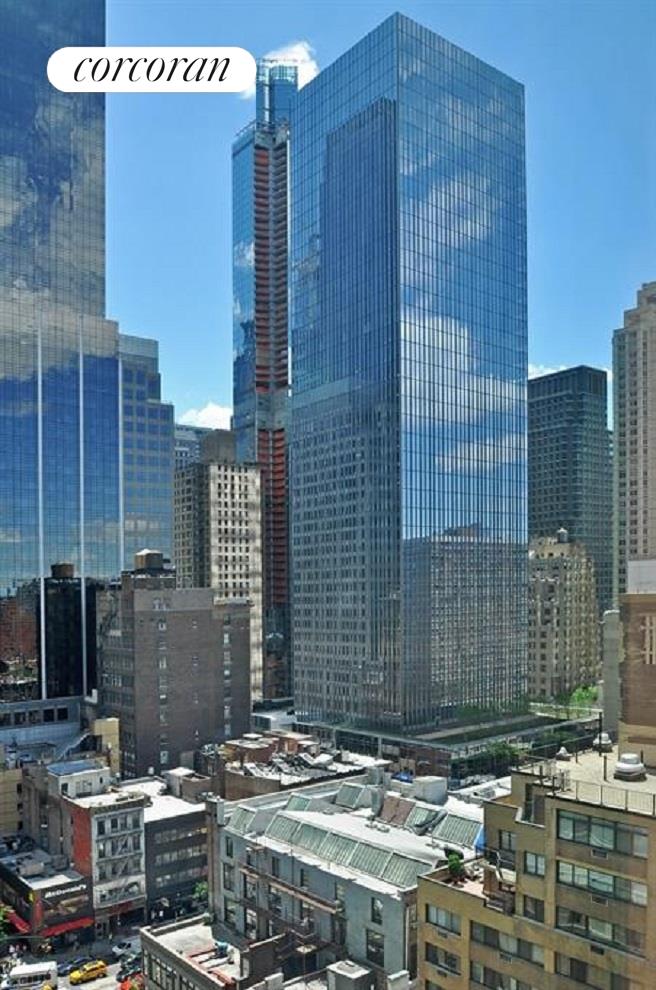 322 West 57th Street, Unit 24R Manhattan, NY 10019 - Photo 6 of 7