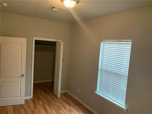 $1,400 | 2627 Acacia Street, New Orleans, LA 70122