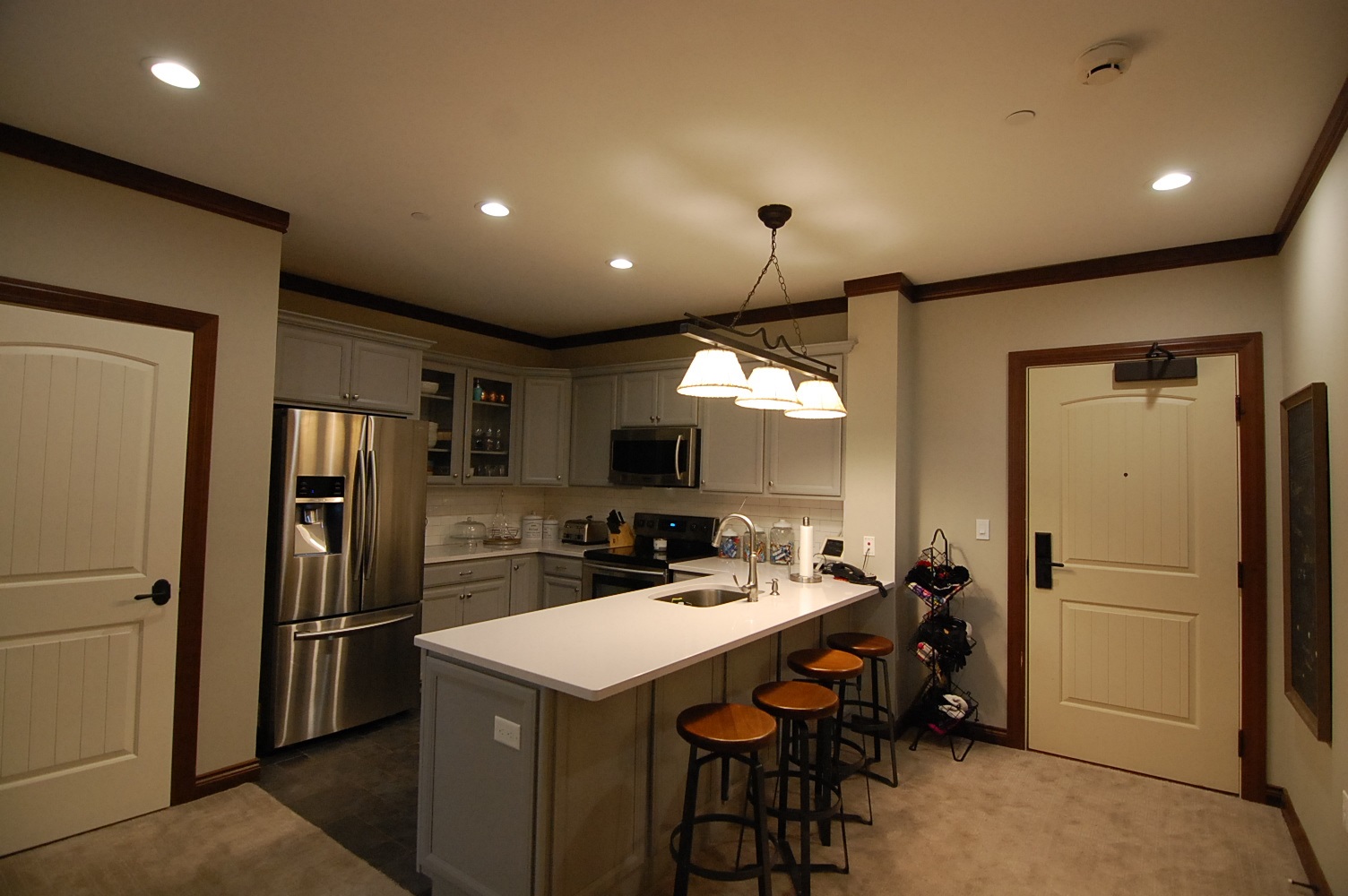 43 Middle Ridge Road, Unit 215 South Londonderry, VT 05155 - Photo 3 of 12
