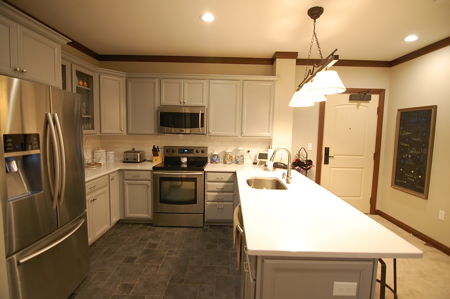 43 Middle Ridge Road, Unit 215 South Londonderry, VT 05155 - Photo 4 of 12