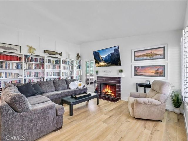 $1,460,000 | 9312 Westcliff Drive, Huntington Beach, CA 92646