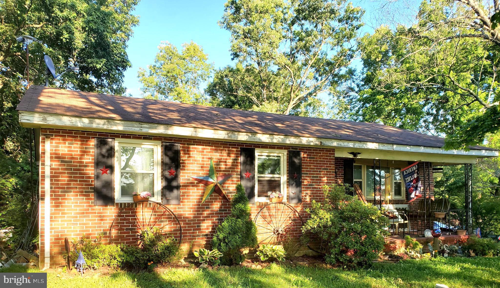 1752 Kimble Road Berryville, VA 22611 - Photo 1 of 38 FRONT OF HOUSE