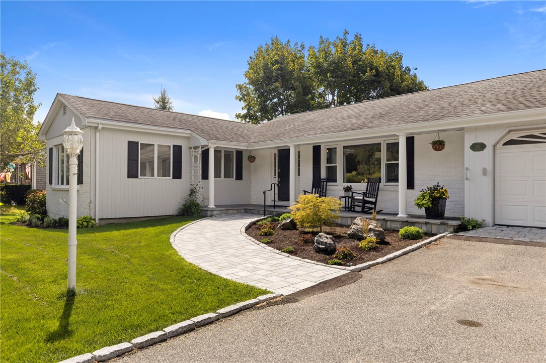 331 3rd Beach Road Middletown, RI 02842 - Photo 1 of 44