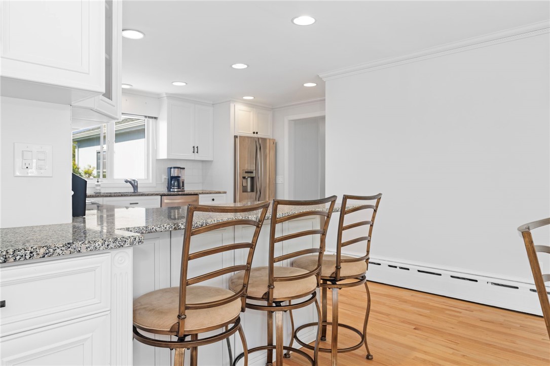 331 3rd Beach Road Middletown, RI 02842 - Photo 21 of 44